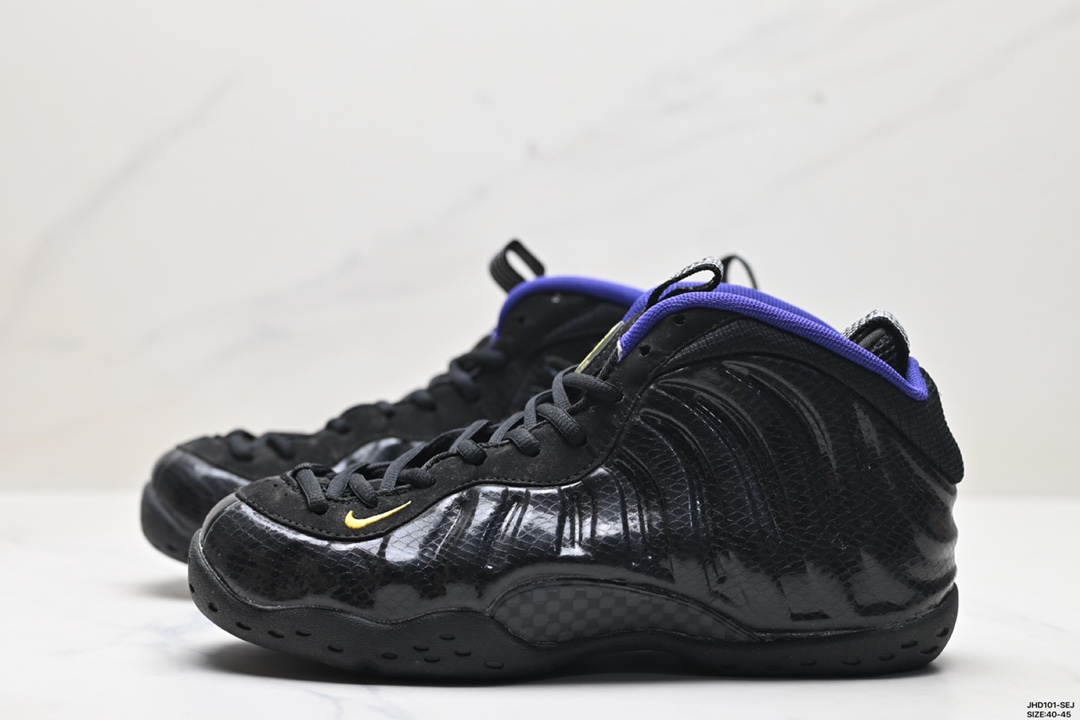 Nike Air Foamposite Shoes